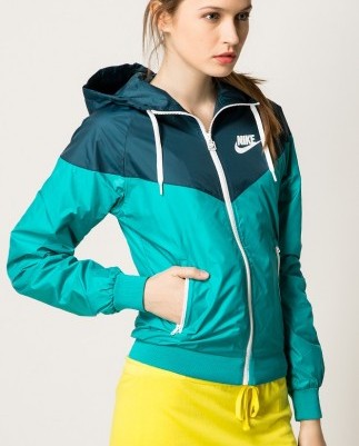 NIKE WINDRUNNER