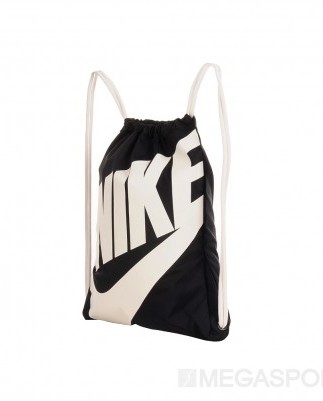 Спортивная сумка Nike