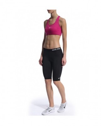 Женские спортивные шорты Nike Женские спортивные шорты Nike