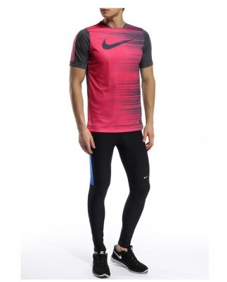 Футболка спортивная Nike Футболка спортивная Nike