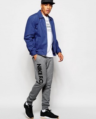 Брюки Nike FC Tapered Joggers Брюки Nike FC Tapered Joggers