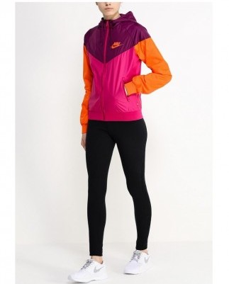 Ветровка женская Nike