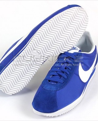 Nike Classic Cortez Nylon Hyper