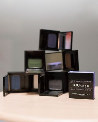 Тени для век «YOUnique»