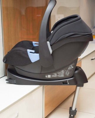 Платформа Recaro Fix для детского автокресла Recaro Privia