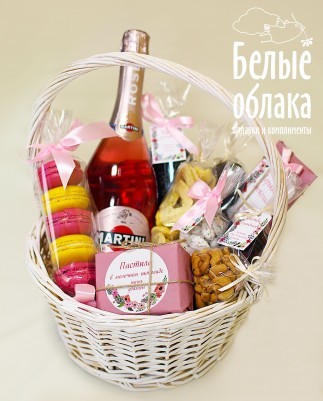 Корзина подарочная